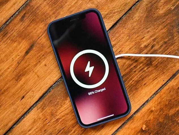 大方苹果手机维修分享iPhone 12可以随便充电吗 